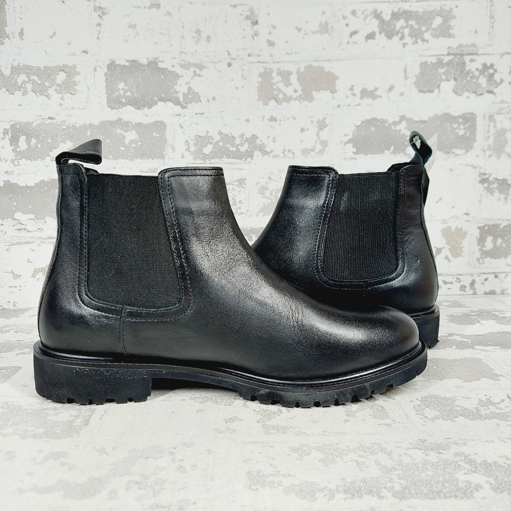 Spring Step Black Leather Chelsea Lug Sole Ankle Boots - Picture 2 of 11